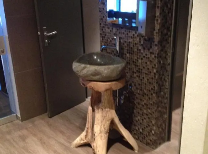 Апартаменти Rothornblick